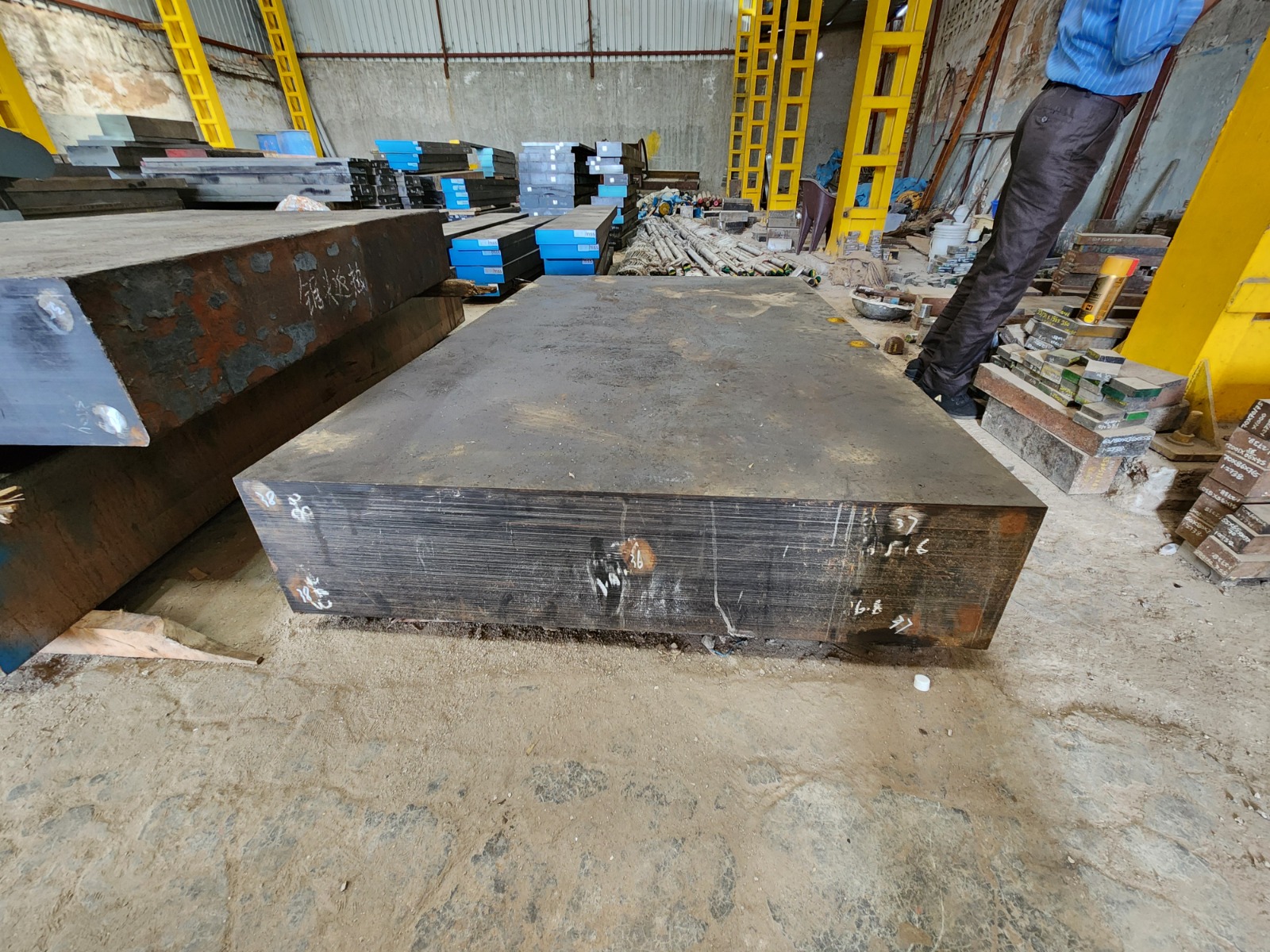 Mirror Finish Plastic Mould Steel Supplier